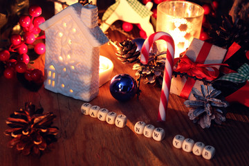 new year pine cone candle table
