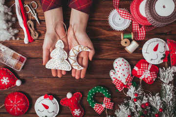 felt Christmas decorations