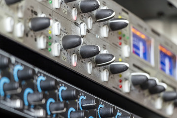 music studio rack