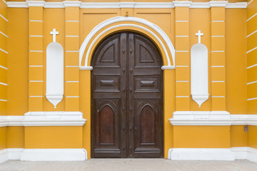 Entrance of Iglesia La Ermita in Barranco, Lima
