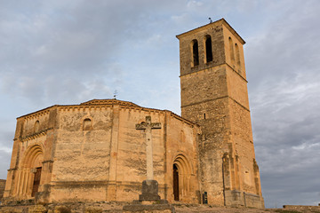 Fototapeta na wymiar Iglesia de la Veracruz, Segovia.