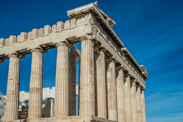 Fototapeta premium Columns of the Parthenon atop the Acropolis in Athens, Greece