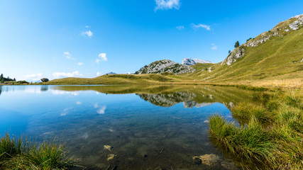 Italian - Lesina Lake 