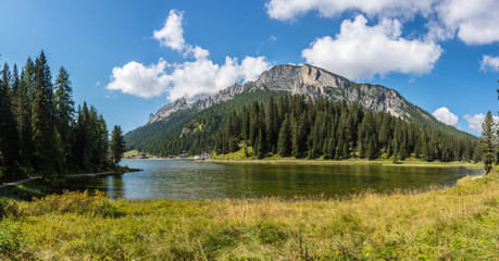 Italian - Lesina Lake 