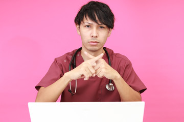 禁止の意思表示をする医師
