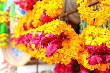 Flower rings for bride
