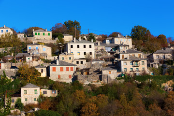 Obraz premium The picturesque village of Vitsa in Zagori area, northern Greece