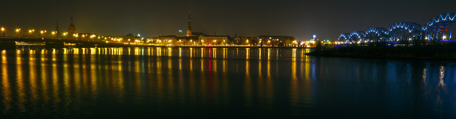 Silhouette of Riga by night