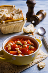 Clear soup with vegetables