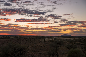 ウルルカタジュタ国立公園の夕景