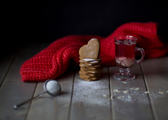 Christmas set. Warming mulled wine and gingerbread.