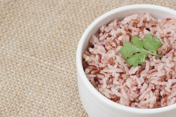 Fototapeta na wymiar Brown rice in bowl