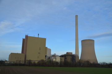 Fototapeta na wymiar Kohlekraftwerk bei Petershagen / Lahde