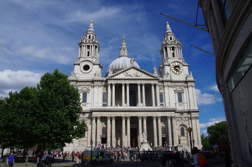 Fototapeta premium St. Paul's Cathedral in London