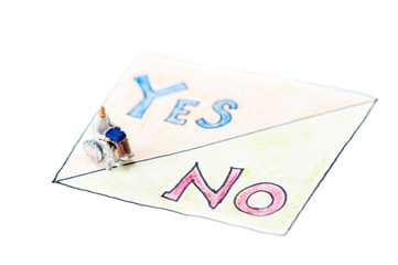 yes,no,車椅子生活の老人