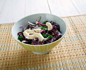 Light  Creamy Coleslaw