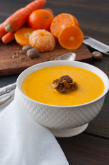 mandarin carrot soup