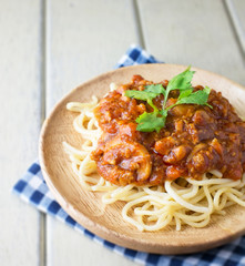 closeup spaghetti with tomato sauce
