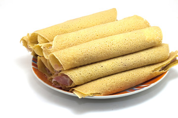crespelle ripiene all'uovo