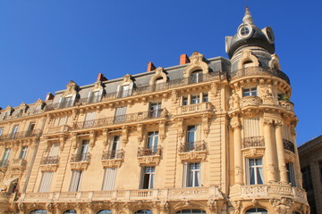 Fototapeta na wymiar Place de la comédie à Montpellier, France