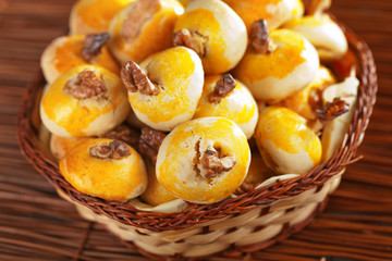 Cookies with walnuts