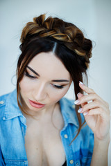 Beauty girl portrait woman with fresh daily makeup and romantic wavy hairstyle.