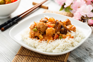 Reis mit süß-sauren Gemüse - rice with sweet and sour veggies