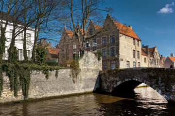 Fototapeta na wymiar Scenic city view of Bruges