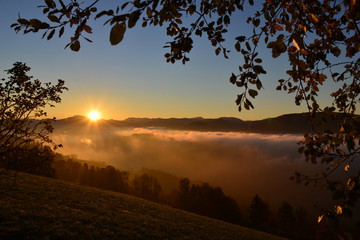 Licht und Nebelschwaden