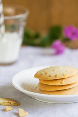 Almond Cookies