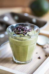 Avocado smoothie with Cacao nibs