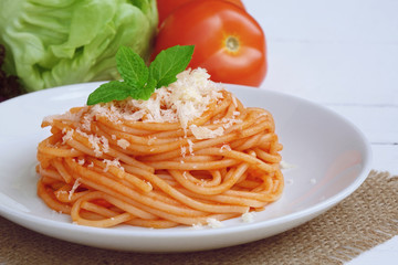 Italian spaghetti with cheese