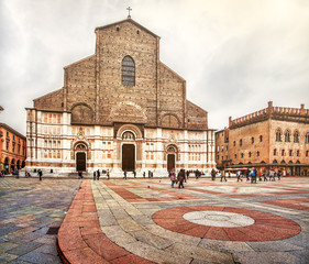 Fototapeta na wymiar San Petronio basilica in Bologna and Crescentone flooring squared format canvas