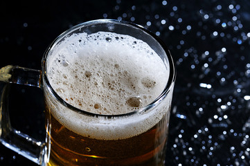 Beer on black sparkle background