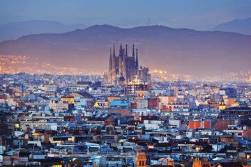 Fototapeten Barcelona in Spanien © kanuman
