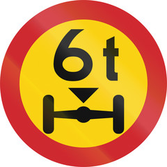 Road sign used in Sweden - No vehicles having a weight exceeding 6 tonnes on one axle