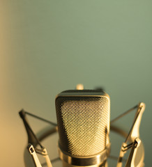 Audio recording vocal studio voice microphone