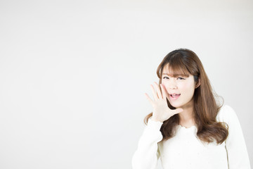 Fototapeta premium ポートレート(白バック・セーター)