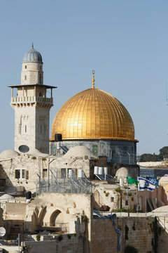 Dome of the Rock with minaret in Jerusalem