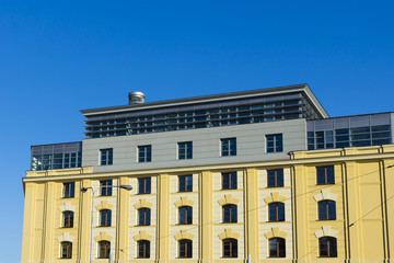 Fototapeta premium Modern offices on old buildings