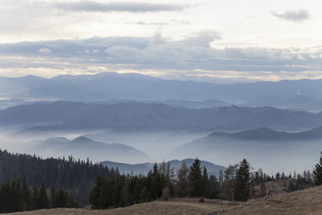 Über der Nebeldecke