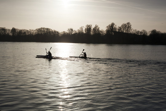 Paddelboote auf dem Maschsee