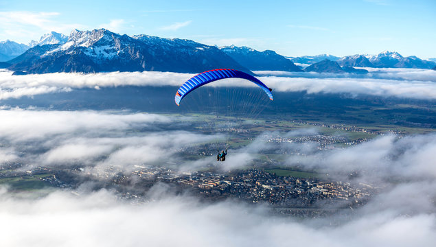 Flug &uuml;ber Salzburg