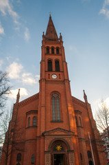 Fototapeta na wymiar Zwölf-Apostel-Kirche, Berlin-Schöneberg