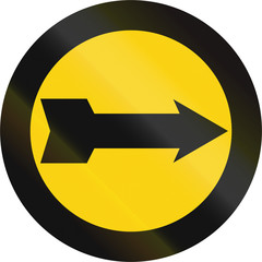 Old Swedish road sign  (1937-1951) - Turn right
