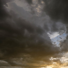 Obraz premium black cloud on sunset dramatic dark sky background