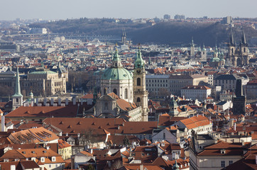 Fototapeta na wymiar Прага со смотровой площадки Страговского монастыря. Чехия.