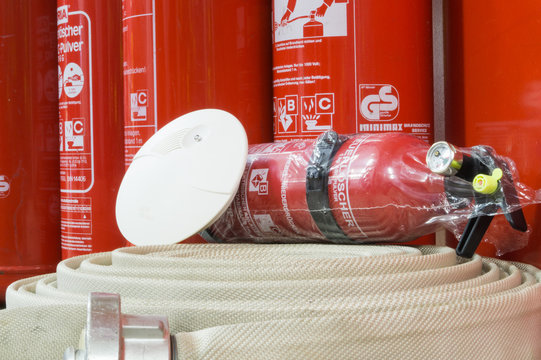 Feuerl&ouml;scher und Rauchmelder
