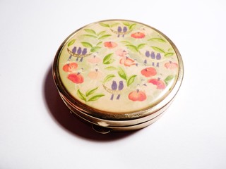 vintage powder compact