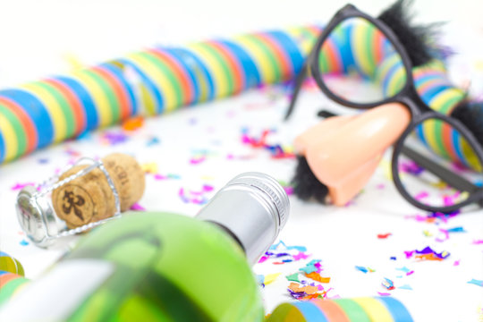 Alkohol - Party - Karneval - Kater